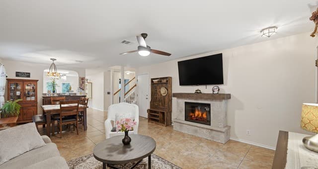 Home for sale at 2909 Ashwood Rd in Schertz, TX — photo 4