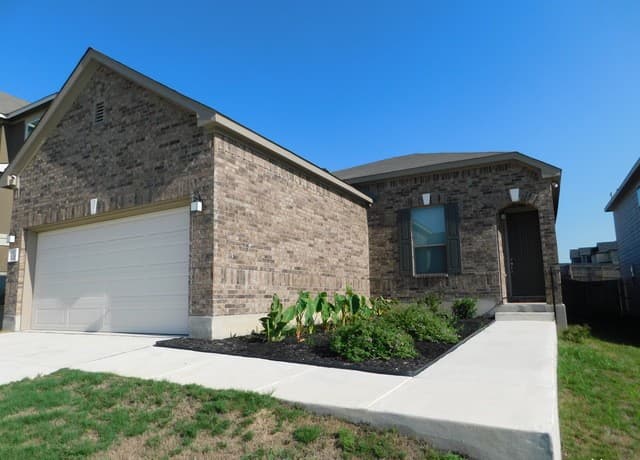 4-bedroom rental at 11215 Aristides in San Antonio, TX — photo 1