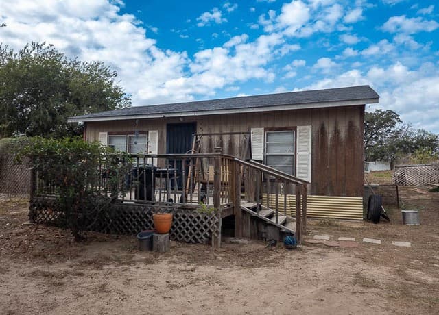 3-bedroom rental at 343 Bocawood Drive in Poteet, TX — photo 1