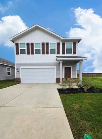 3-bedroom rental at 10406 Sedge Pl in Adkins, TX — photo 1