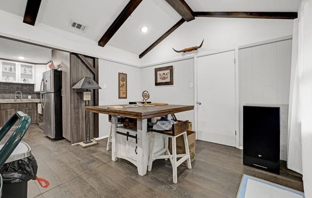 3-bedroom rental at 915 Mount Perkins in San Antonio, TX — photo 5