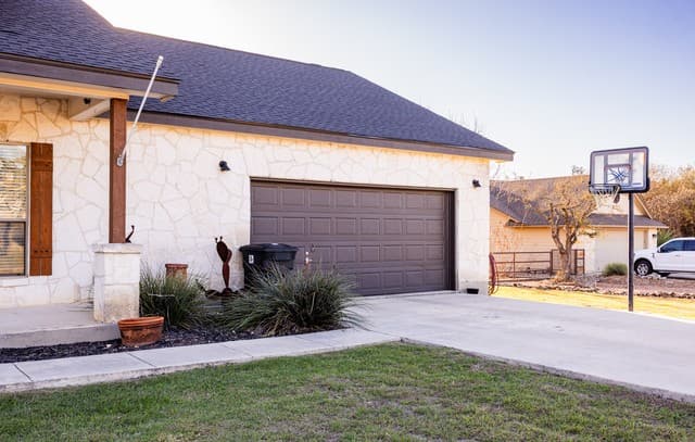 Home for sale at 803 River Ranch Dr in Bandera, TX — photo 4