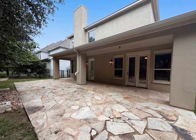 4-bedroom rental at 2711 Mossgrove Park in San Antonio, TX — photo 5
