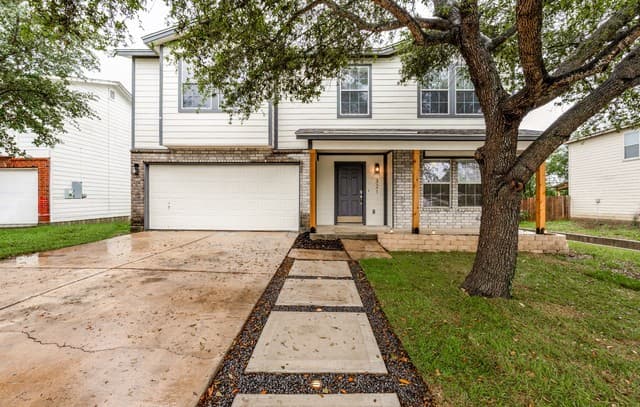 3-bedroom rental at 321 Hinge Loop in Cibolo, TX — photo 4