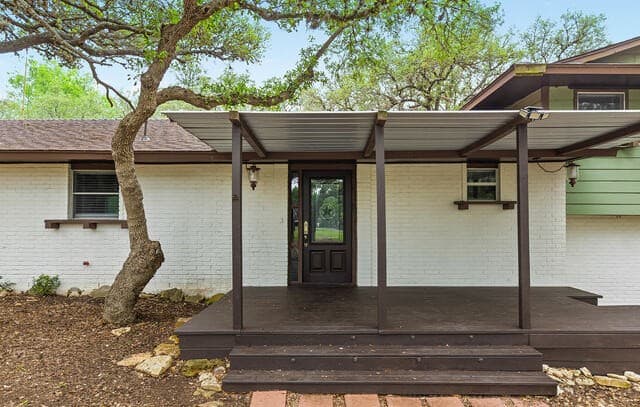 4-bedroom rental at 10116 Dos Cerros in Boerne, TX — photo 2