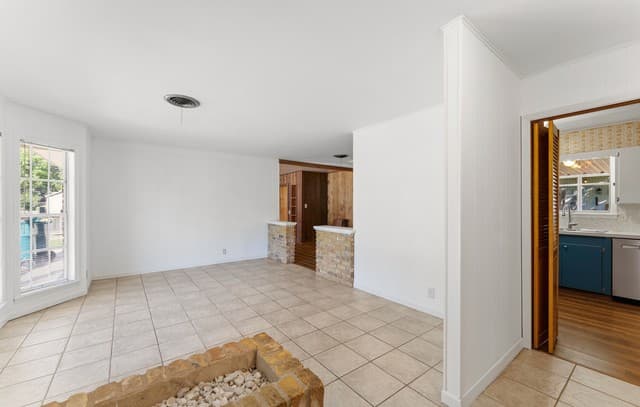 3-bedroom rental at 118 Richter Ave in Boerne, TX — photo 3