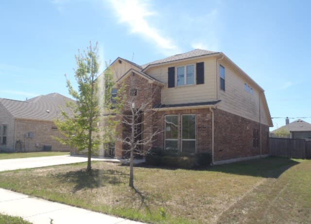 4-bedroom rental at 5009 Arrow Rdg in Marion, TX — photo 3