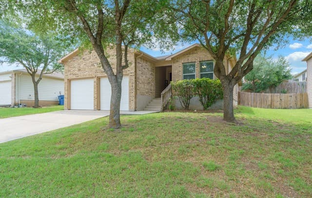 3-bedroom rental at 6108 Black Butte in Schertz, TX — photo 1