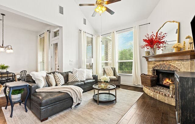 4-bedroom rental at 28960 Fairs Gate in Boerne, TX — photo 4
