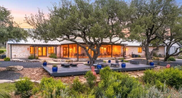 Home for sale at 2814 Panther Hollow Dr in Bandera, TX — photo 3