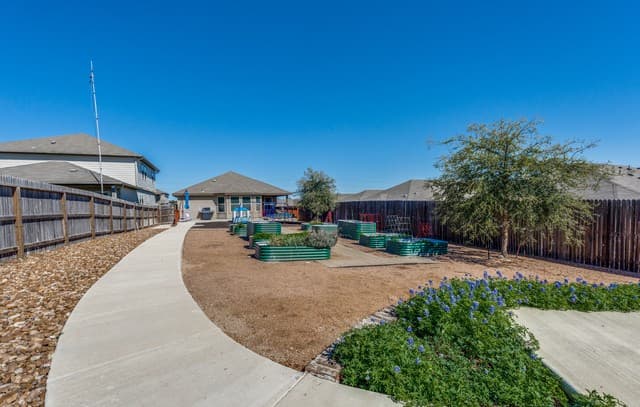 4-bedroom rental at 344 Quinton Bnd in Cibolo, TX — photo 1
