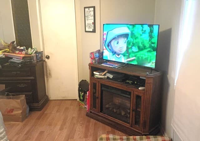 3-bedroom rental at 8182 Whartons Dock in Bandera, TX — photo 2
