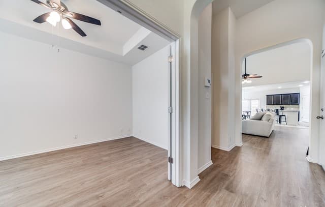 4-bedroom rental at 120 Jolie Cir in Boerne, TX — photo 4