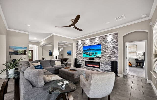 Home for sale at 555 Singing Crk in Spring Branch, TX — photo 5