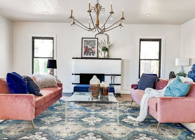 4-bedroom rental at 102 Luther Dr in Olmos Park, TX — photo 4