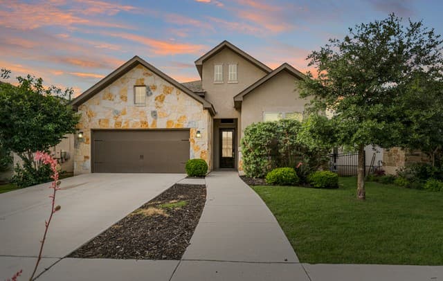 Home for sale at 128 Talavera in Boerne, TX — photo 2