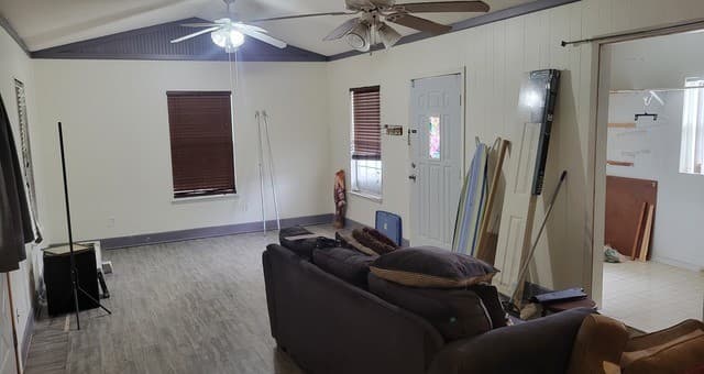 Home for sale at 12017 Forest Nook Ct in Live Oak, TX — photo 5