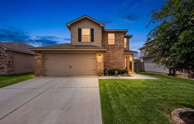 3-bedroom rental at 15244 Sleepy River Way in Von Ormy, TX — photo 1