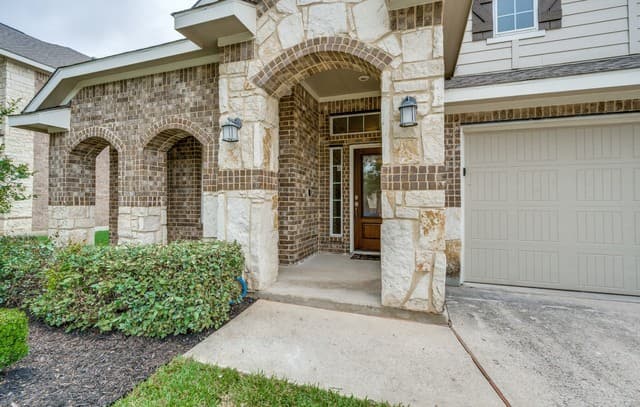 3-bedroom rental at 11518 Hansons Frst in Schertz, TX — photo 3