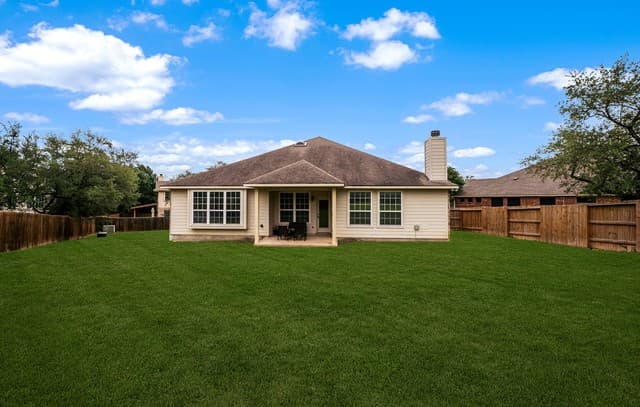 Home for sale at 9123 Rio Sedona in Helotes, TX — photo 5