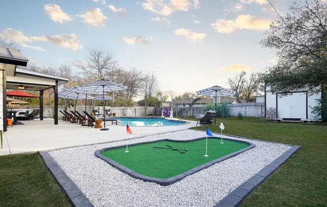 4-bedroom rental at 10807 Mount Ida in San Antonio, TX — photo 3