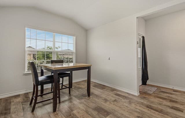 3-bedroom rental at 312 Sulphur in Cibolo, TX — photo 3