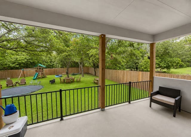 3-bedroom rental at 7814 Woodcliff Blvd in Selma, TX — photo 2
