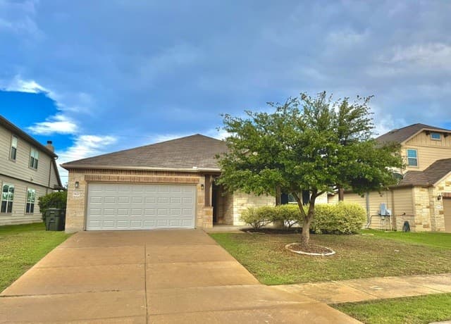 4-bedroom rental at 5470 Cypress in Cibolo, TX — photo 1