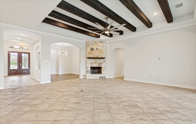 4-bedroom rental at 198 Jasper Pt in Castroville, TX — photo 3
