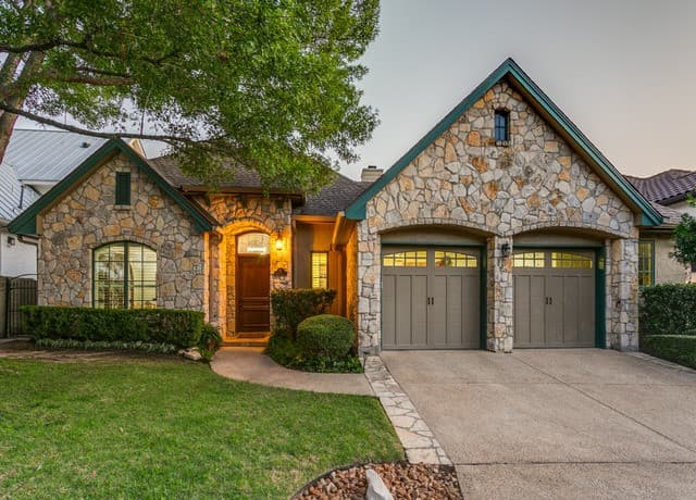 2-bedroom rental at 9 Bristol Green in San Antonio, TX — photo 2