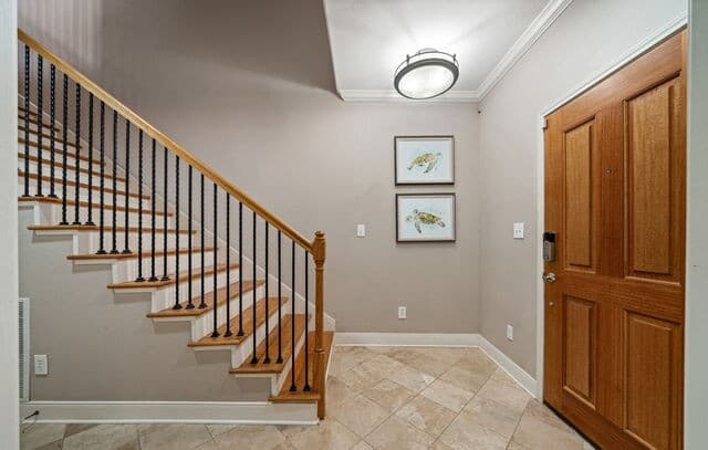 3-bedroom rental at 225 E Mulberry Unit 211-2 in San Antonio, TX — photo 4