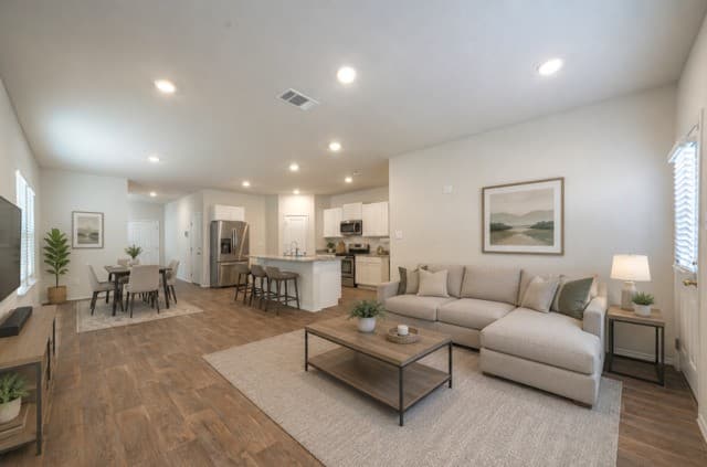 Home for sale at 15727 Clove Spice Way in Von Ormy, TX — photo 4