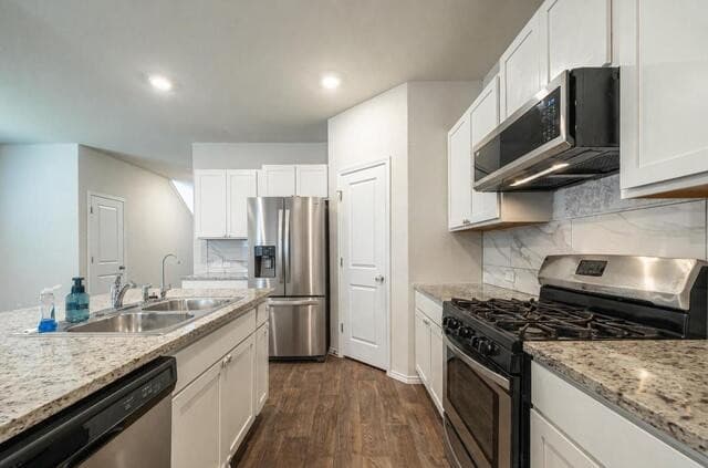 Home for sale at 15727 Clove Spice Way in Von Ormy, TX — photo 5