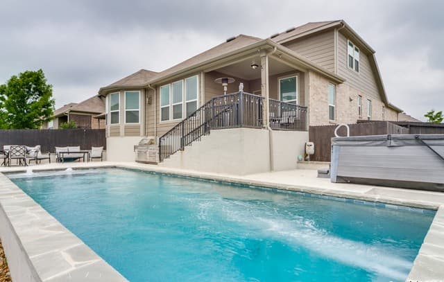 4-bedroom rental at 7604 Pecos Rdg in Boerne, TX — photo 1