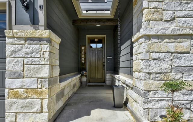 4-bedroom rental at 9113 Sunpool in Schertz, TX — photo 2