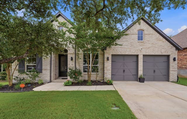 4-bedroom rental at 135 Wild Rose Hl in Boerne, TX — photo 3