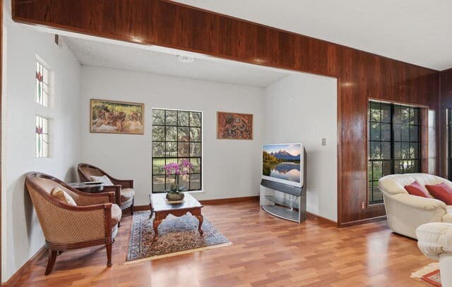 5-bedroom rental at 12727 Old Wick in San Antonio, TX — photo 4