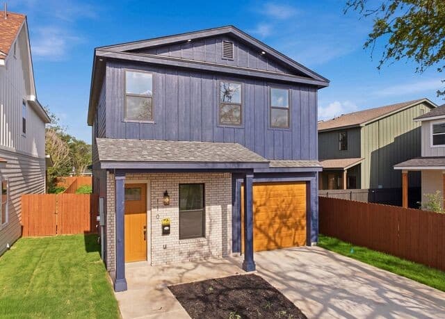 Home for sale at 110 San Antonio Blvd in San Antonio, TX — photo 5