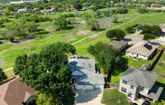 3-bedroom rental at 3421 Sherwin Dr in Schertz, TX — photo 5