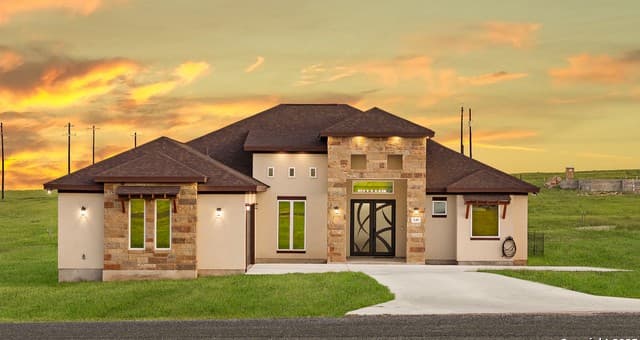4-bedroom rental at 140 Summer Meadow Dr in La Vernia, TX — photo 1