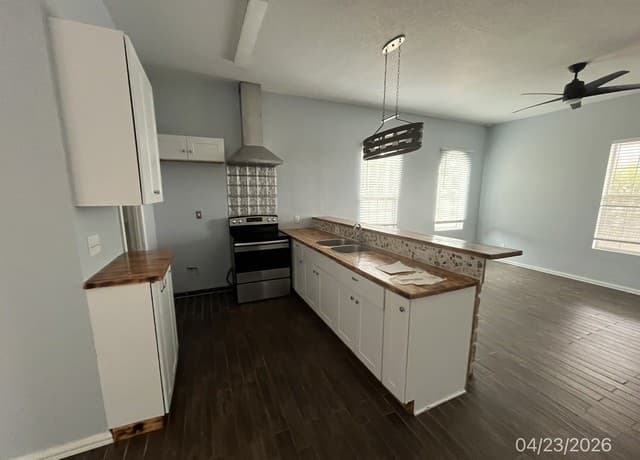 3-bedroom rental at 2250 Golf Dr in Spring Branch, TX — photo 5