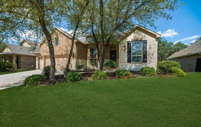 4-bedroom rental at 29014 Voges Ave in Boerne, TX — photo 3