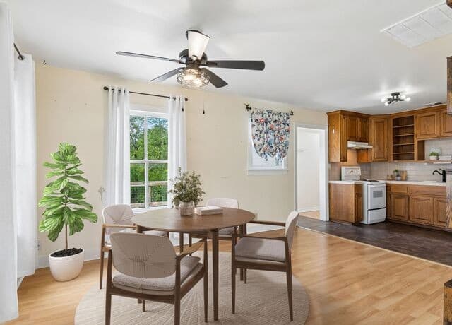2-bedroom rental at 111 Brackenridge in Boerne, TX — photo 4