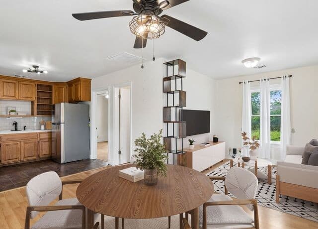 2-bedroom rental at 111 Brackenridge in Boerne, TX — photo 5