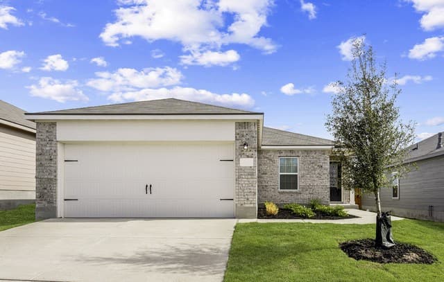 3-bedroom rental at 15310 Waterow View in Von Ormy, TX — photo 1