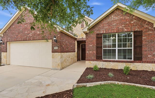 4-bedroom rental at 7611 Cielo Cove in Boerne, TX — photo 2