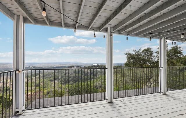 3-bedroom rental at 144 Sabine Rd in Boerne, TX — photo 5