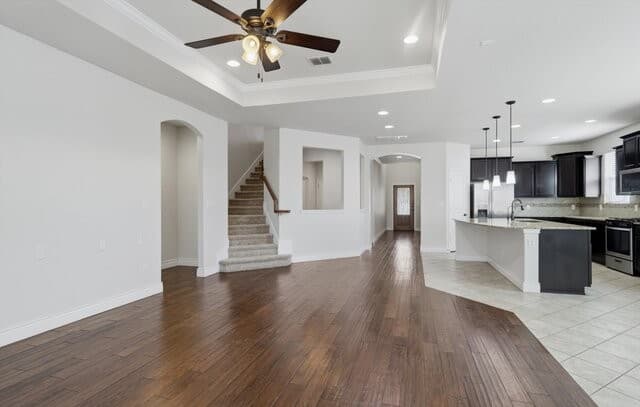 4-bedroom rental at 27418 Valle Blf in Boerne, TX — photo 5