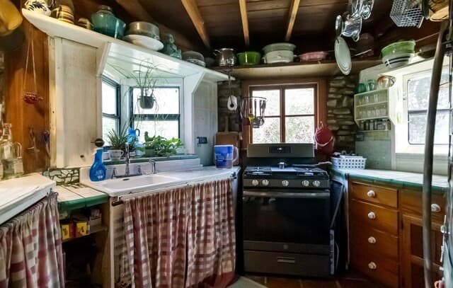 Home for sale at 221 Apacheria Pass W in Comfort, TX — photo 5