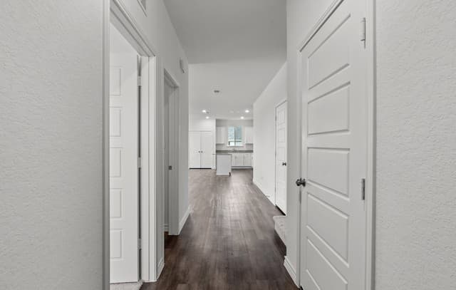 5-bedroom rental at 317 Jersey Lane in Boerne, TX — photo 3